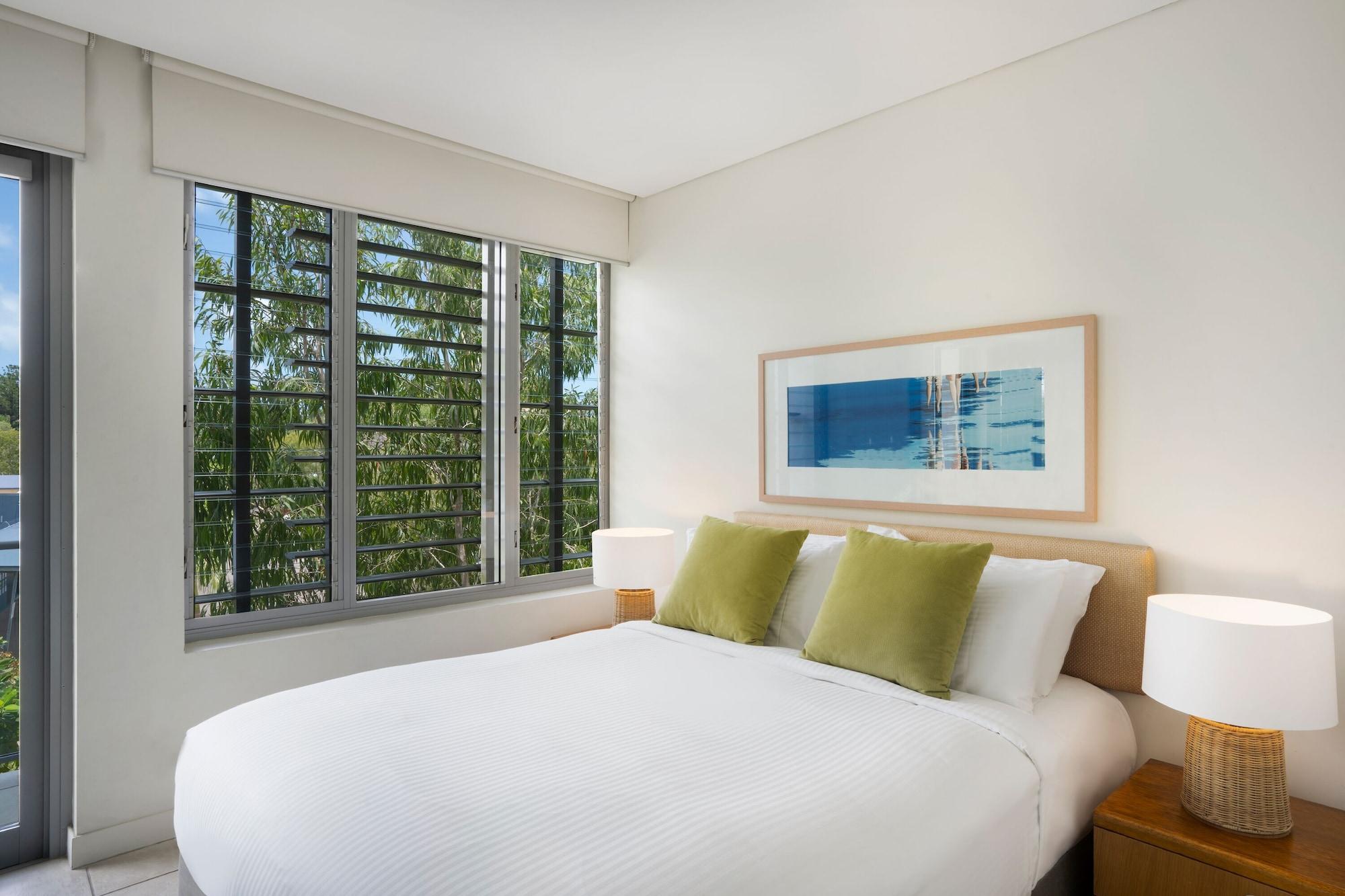 페퍼스 블루 온 블루 리조트 마그네틱 아일랜드 넬리베이 외부 사진 A bedroom at the hotel